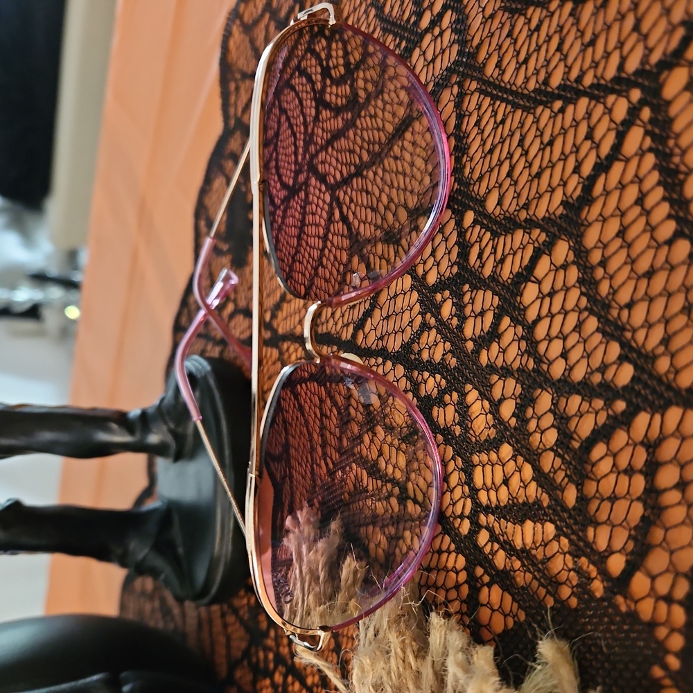 Quay Sunglasses